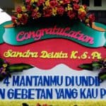 Harga Karangan Bunga Wisuda